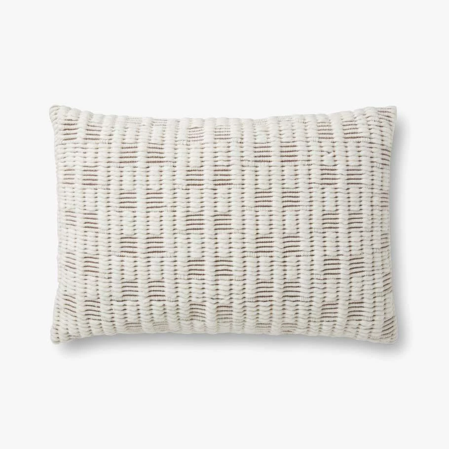 Loloi Nakita Lumbar | Ivory/Coffee