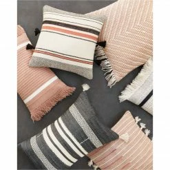 Loloi Larissa Lumbar | Blush