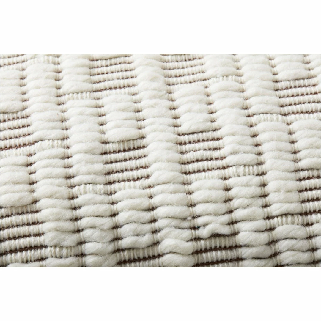 Loloi Nakita Lumbar | Ivory/Coffee