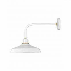 Hinkley Lighting Foundry Straight Arm Barn Light