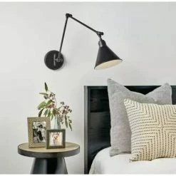 Hinkley Arti Wall Sconce | Black