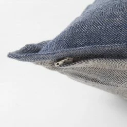 Mercana Pillows Auria Lumbar | Blue/Gray