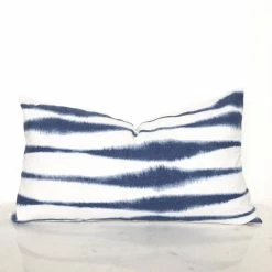 Stitched By Grace Decor Destiny Lumbar | Blue/White